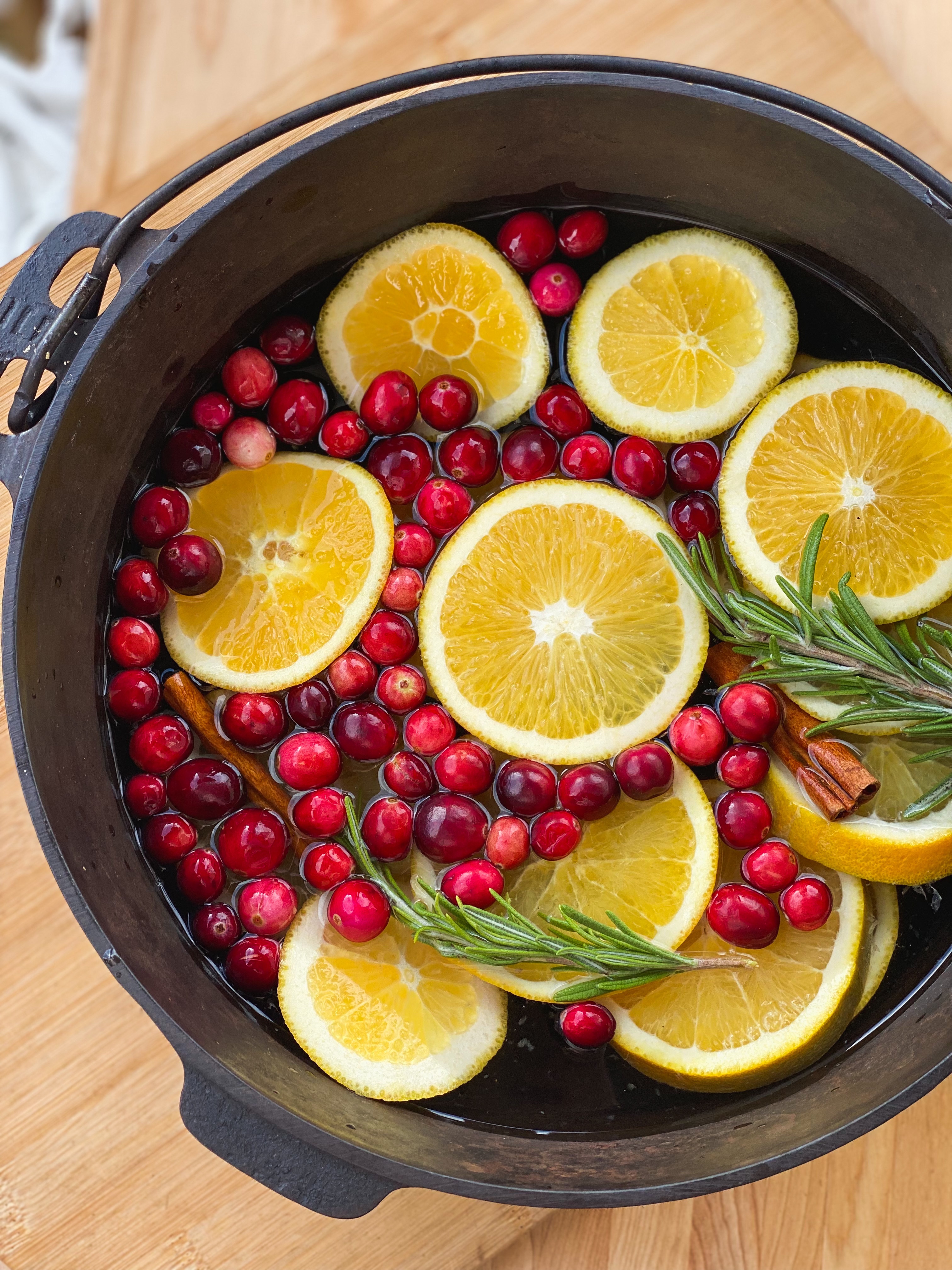 Simple Simmer Simple Holiday Simmer Pot – stephreeds