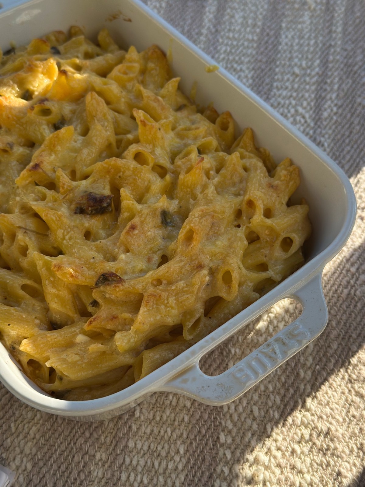 Baked Jalapeño Gouda Mac &&nbsp;Cheese