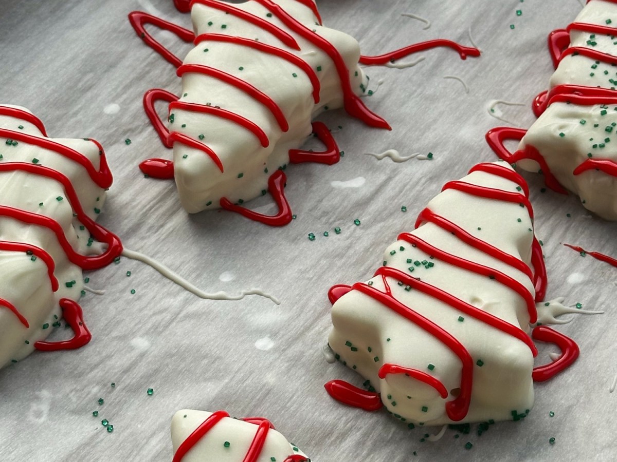 Christmas Tree Sugar Cookie&nbsp;Sandwiches